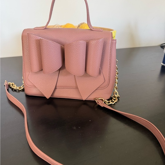 Pink Bow Handbag - Picture 2 of 4